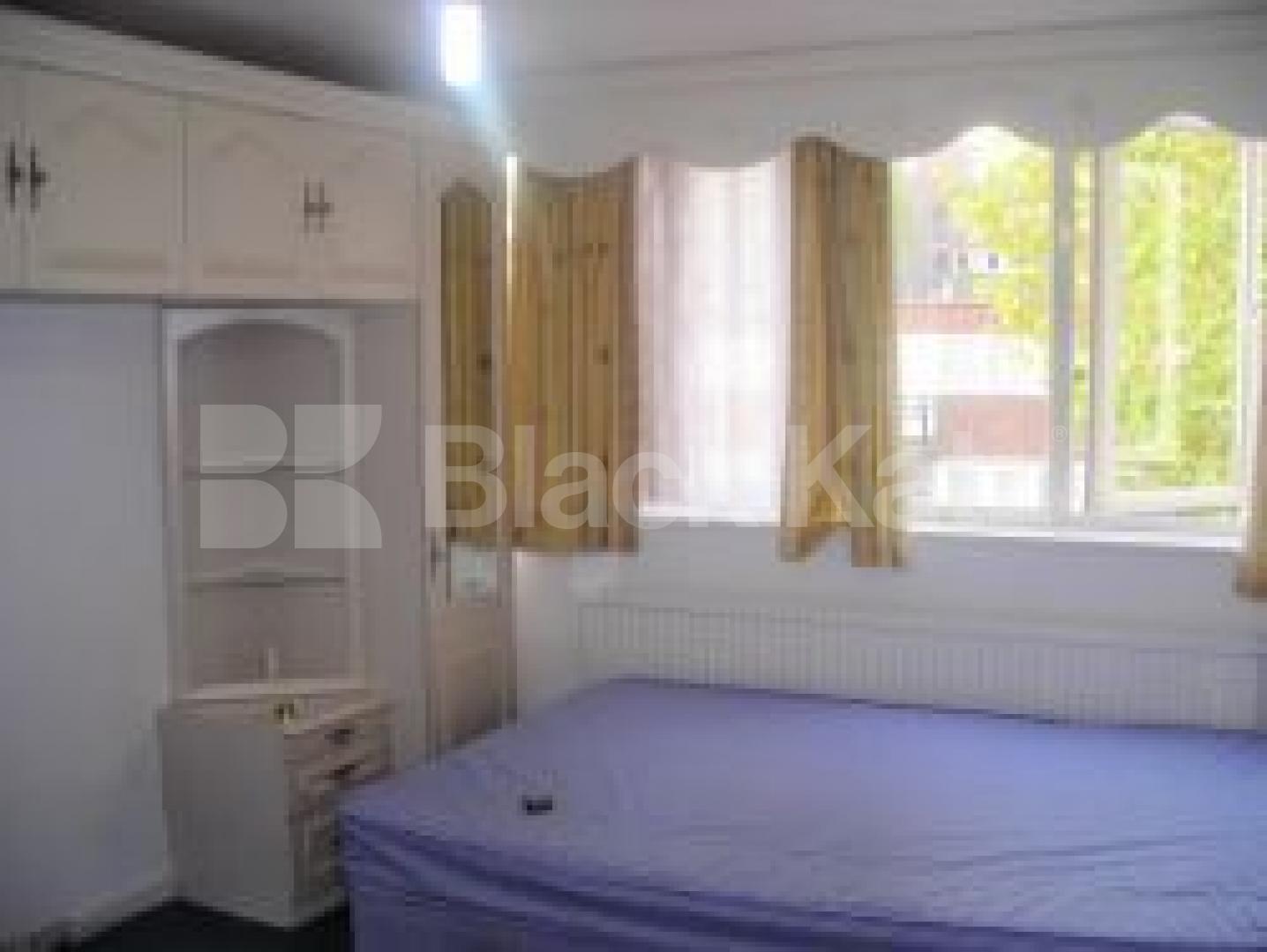 			New Instruction, 4 Bedroom, 1 bath, 1 reception Flat			 Turpin Way, ARCHWAY N19